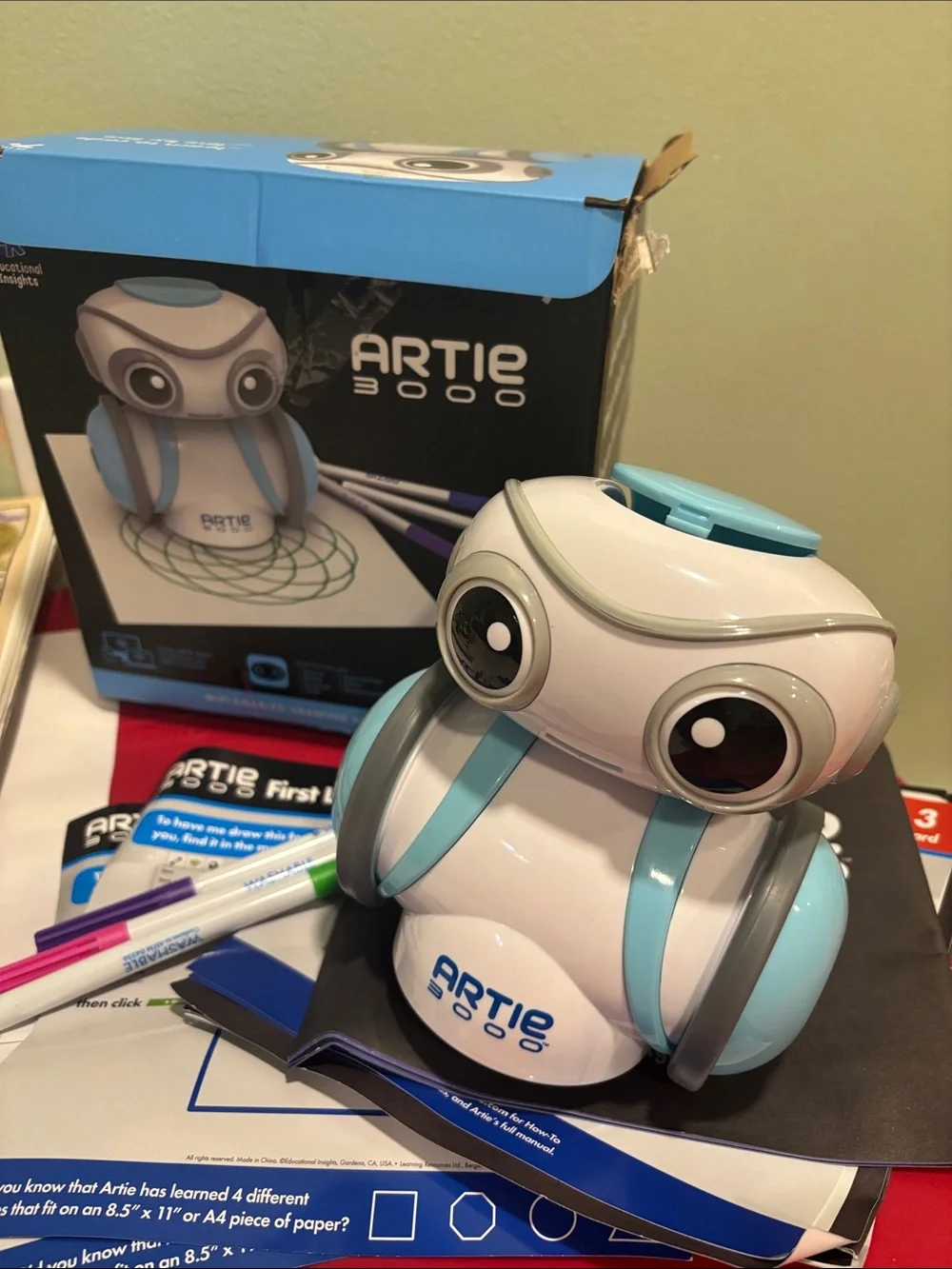 Artie 3000 Coding Robot - White & Light Blue